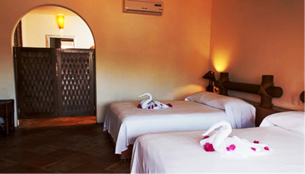 Hotel La Quinta De Don Andres Zihuatanejo Exterior photo